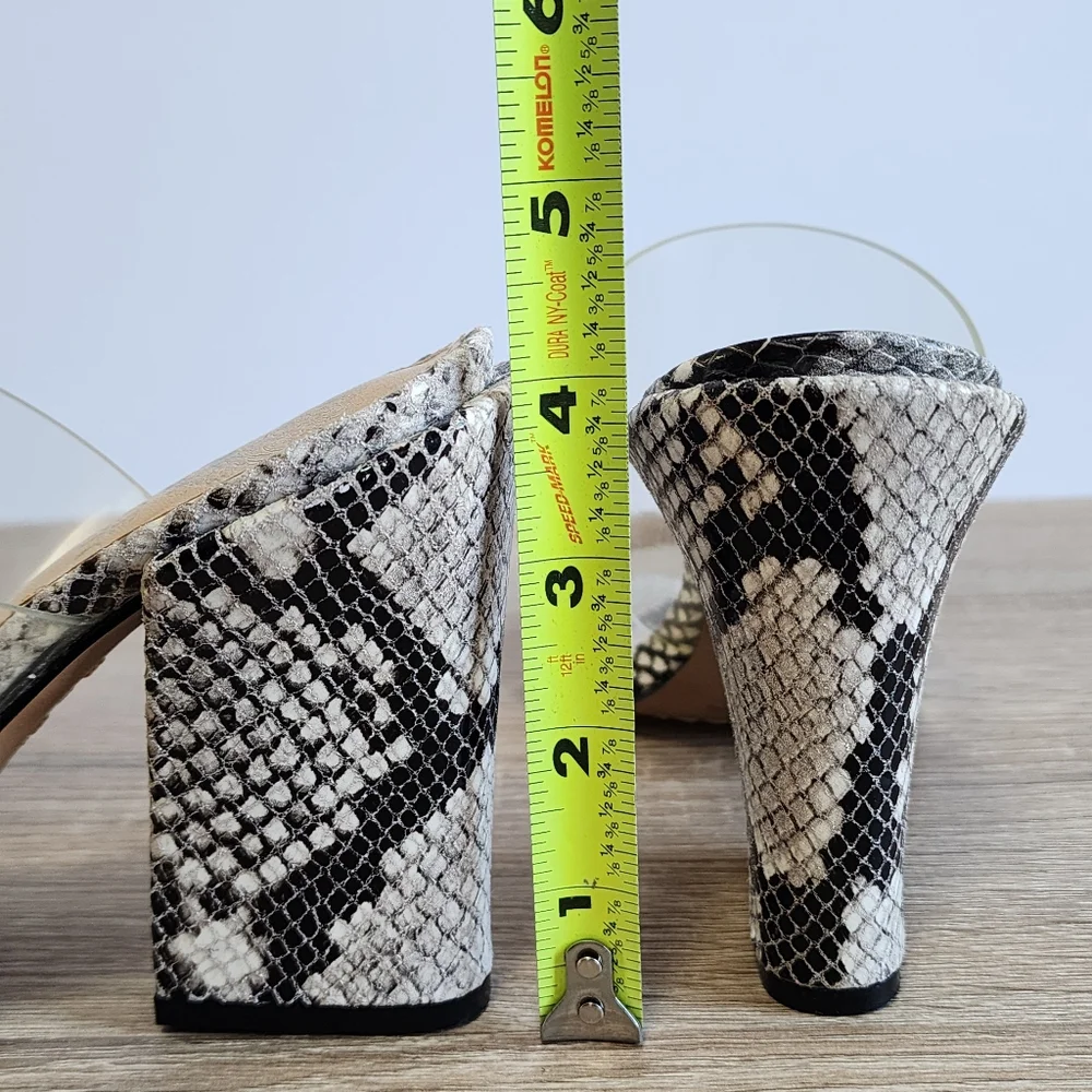 VINCE CAMUTO Felima Snakeskin Leather High Heel Sandal 8M